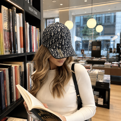 Classic CD Jacquard Curved Brim Hat
